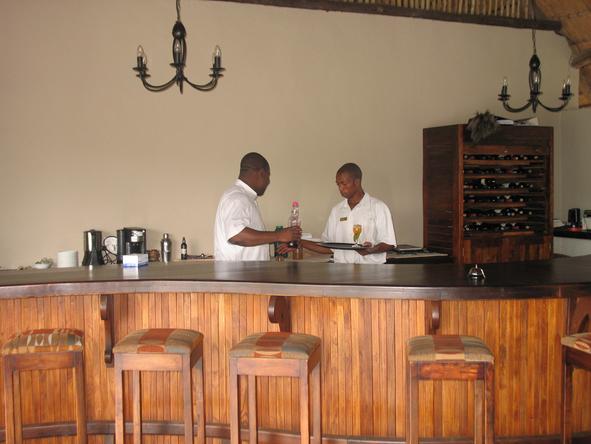 Simbavati River Lodge - Bar 